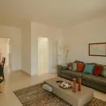 Flh Budens Duplex With Terrace 度假居 *